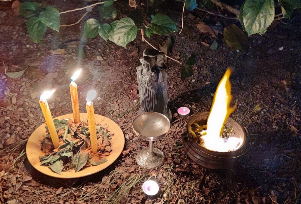 A Importância da Água Lunar: Potencializando Suas Vibrações - inspiração 1