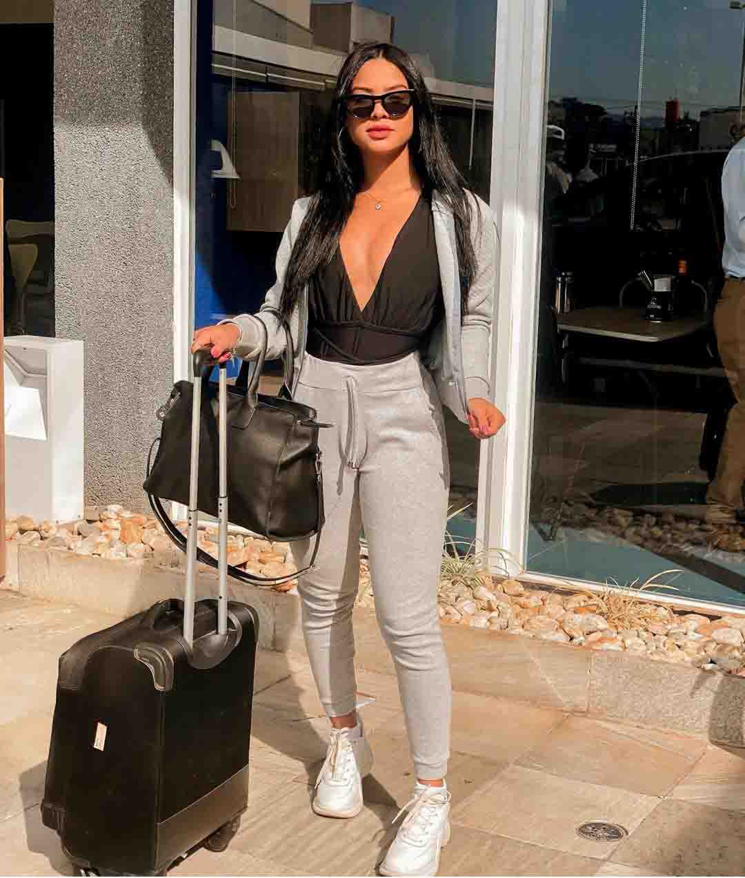 Acessórios de Viagem Complementares: Sono e Conforto Garantidos - inspiração 1