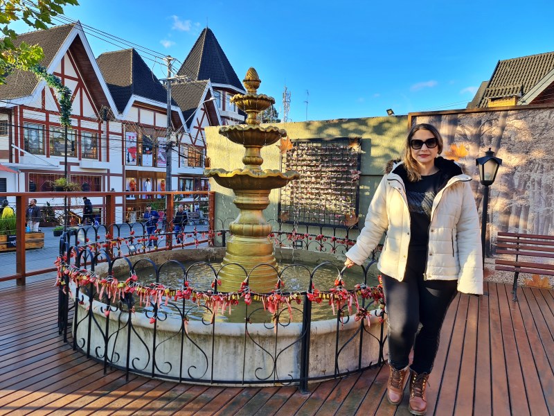 Apreciando a Arquitetura Europeia: Um Passeio Visual pelo Bairro Vila Inglesa - inspiração 3