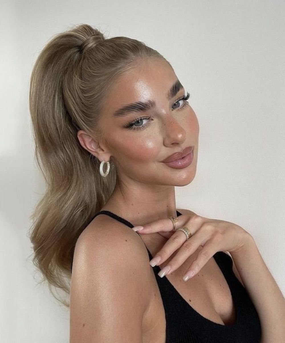 Trança Lateral Simples: Charme Sem Esforço - inspiração 3