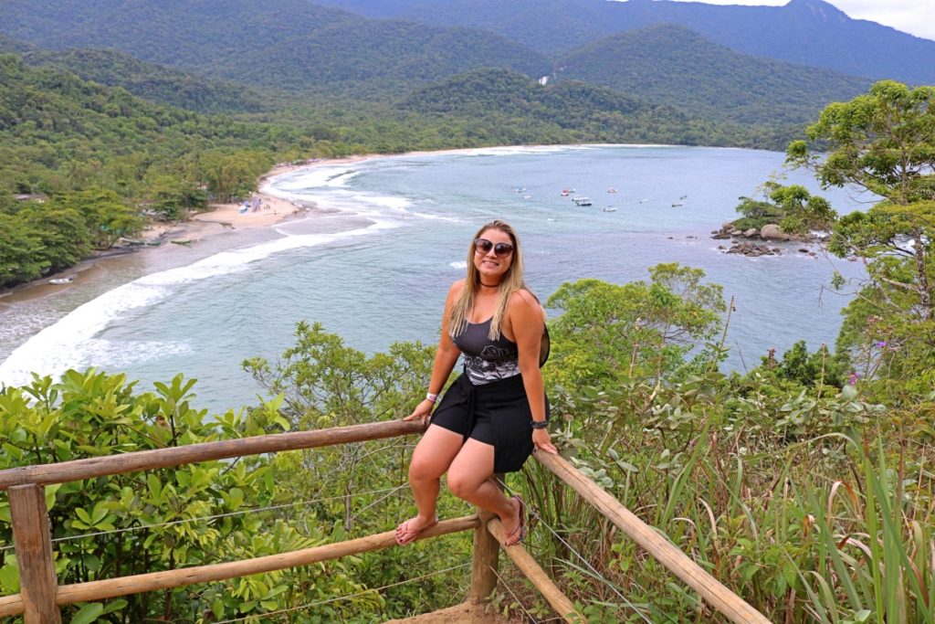 Praia da Feiticeira: Um Refúgio de Tranquilidade e Beleza Natural - inspiração 3