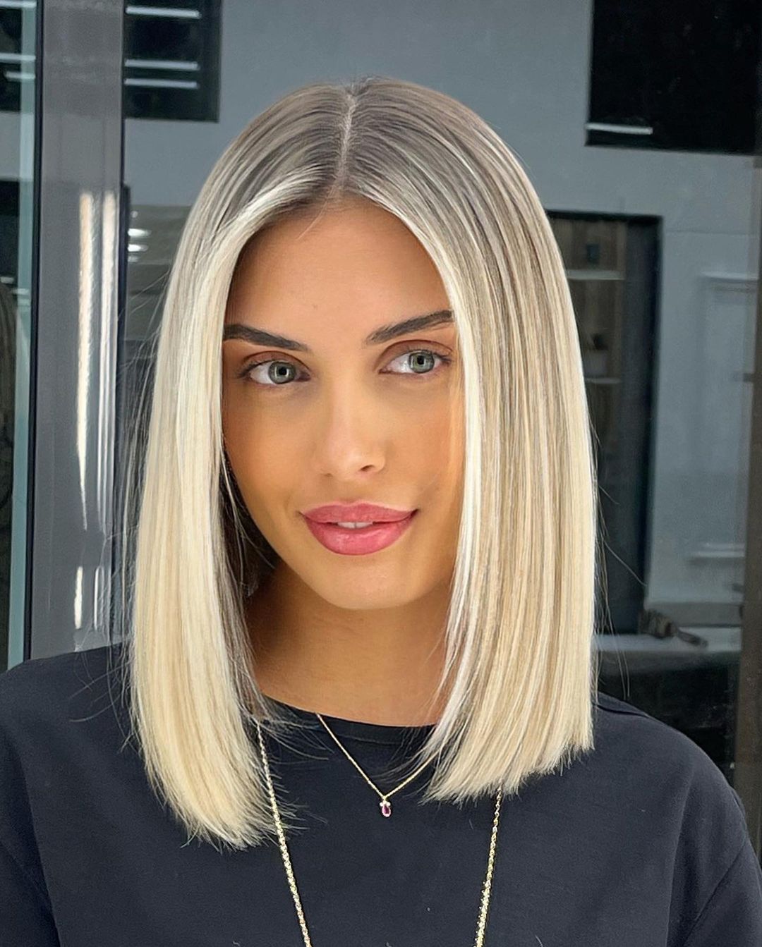 Long Bob para Rosto Coração: Equilibrando Proporções com a Assimetria Certa - inspiração 2