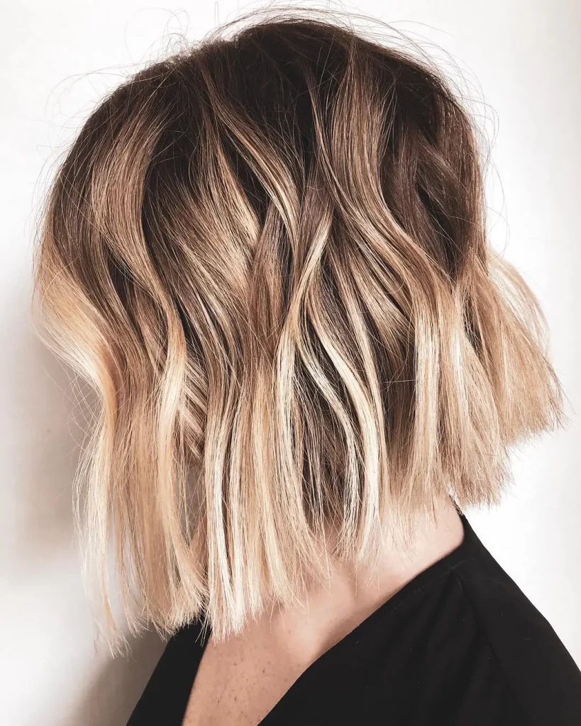 O Long Bob Clássico para Rostos Retangulares: Volume e Movimento que Encantam - inspiração 1