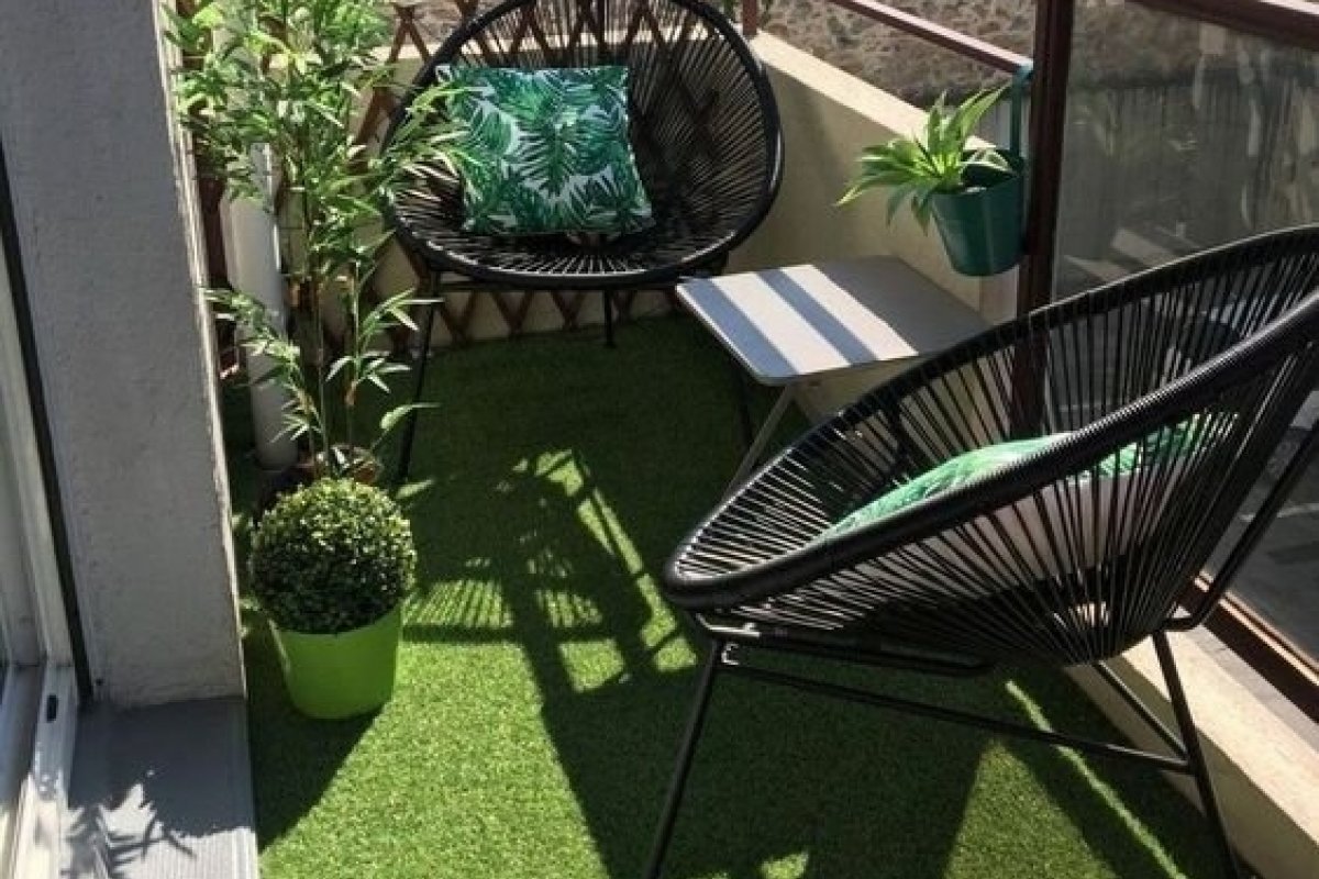 Estilo de Verão Eterna: Grama Sintética para Um Clima Praiano - inspiração 1