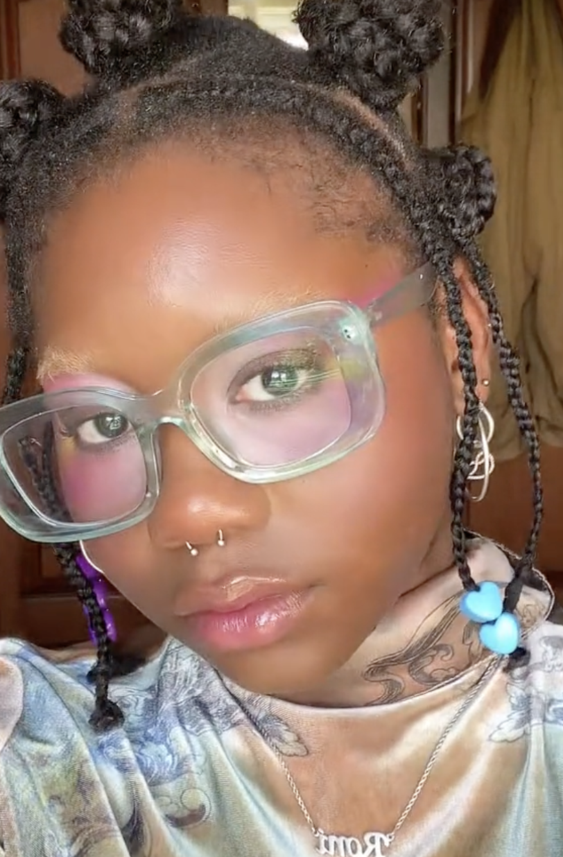 Durabilidade da Maquiagem Com Óculos: Dicas Essenciais - inspiração 2