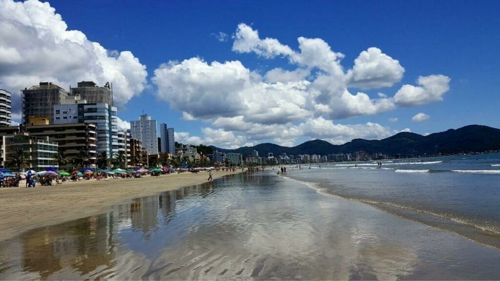 Fotografia em Meia Praia: Capturando os Melhores Momentos - inspiração 2