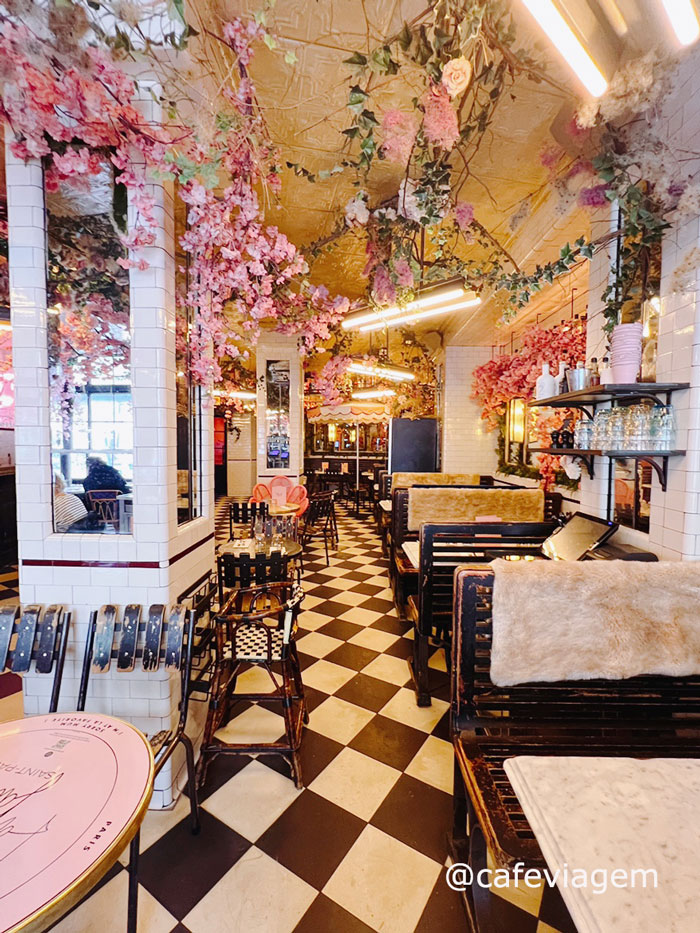 Cafés com Vista para a Torre Eiffel: Um Cenário de Sonho para Seu Café - inspiração 2