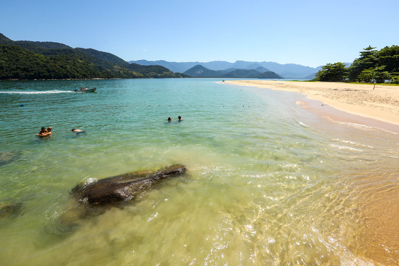 Praia da Fortaleza: Um Refúgio de Natureza Preservada - inspiração 2