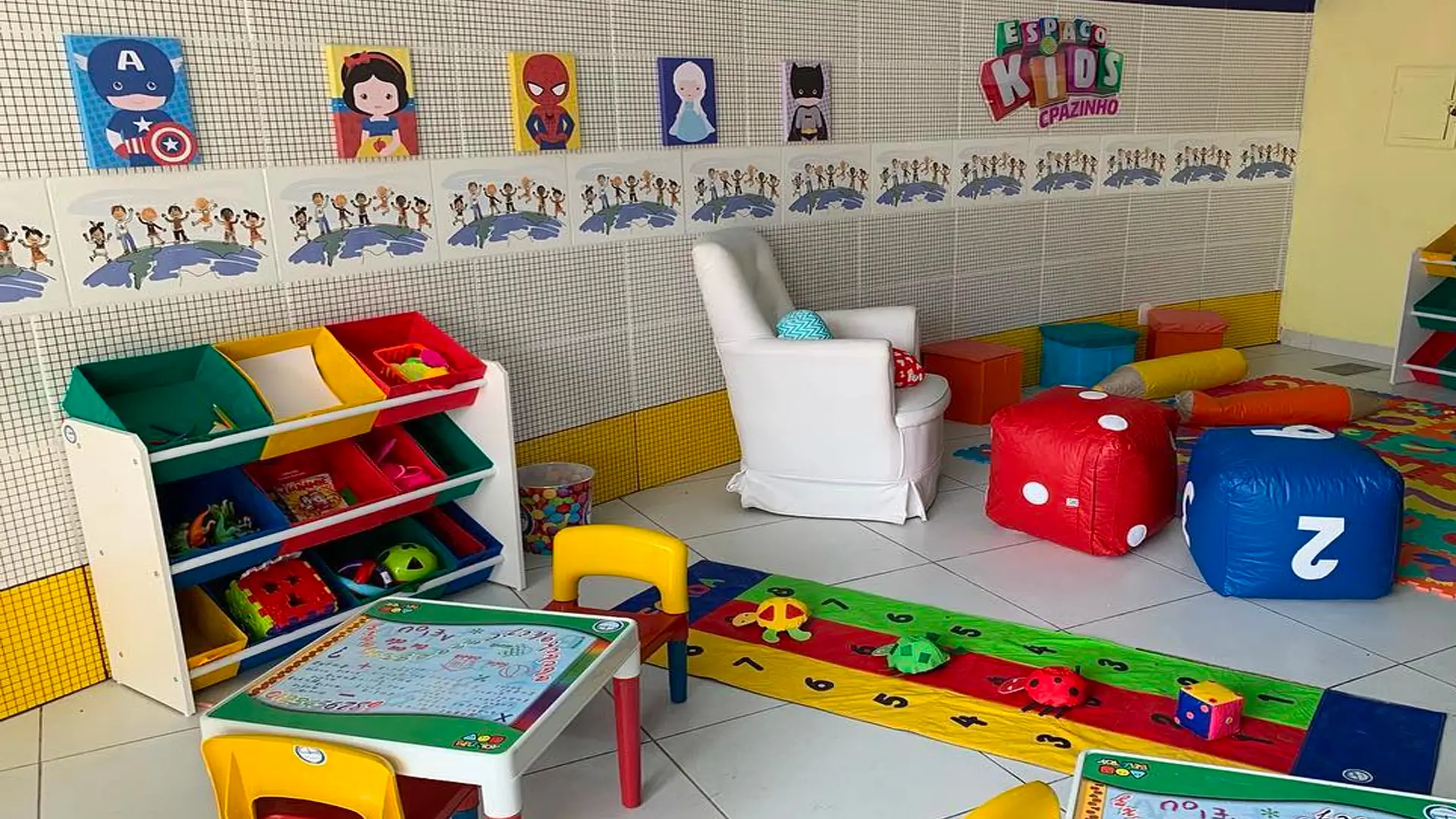 10 ideias criativas para reformar espaço kids pequeno