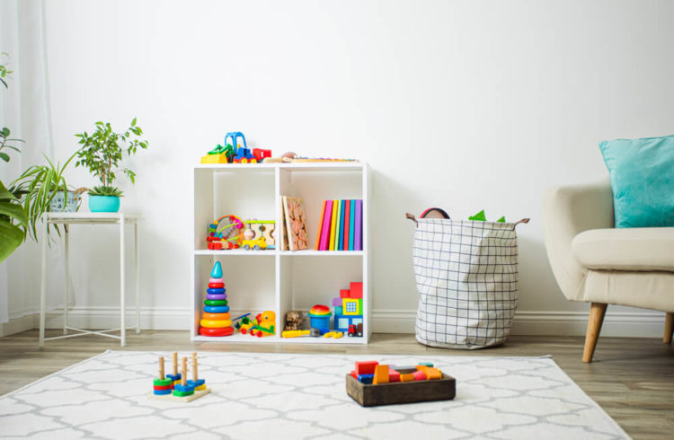 mobiliário montessoriano ou tradicional quarto pequeno