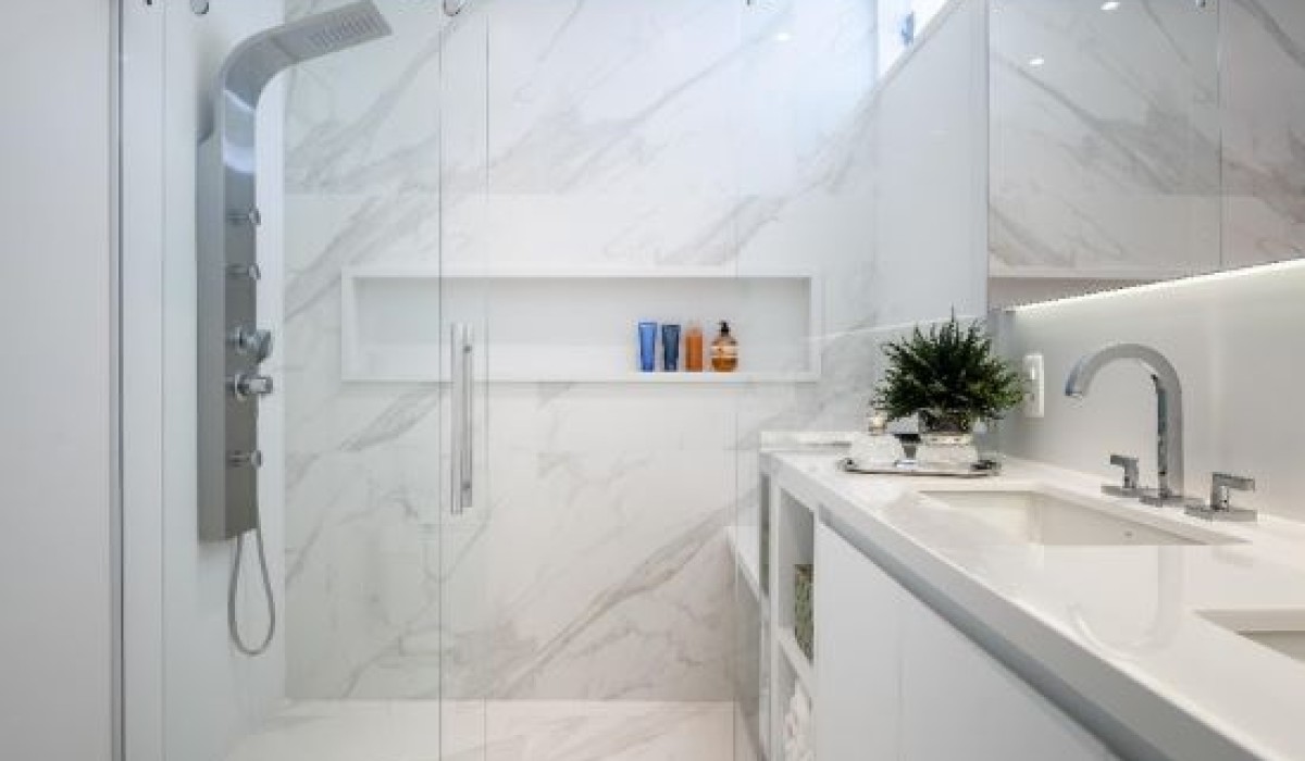 20 ideias de banheiro clean para se inspirar