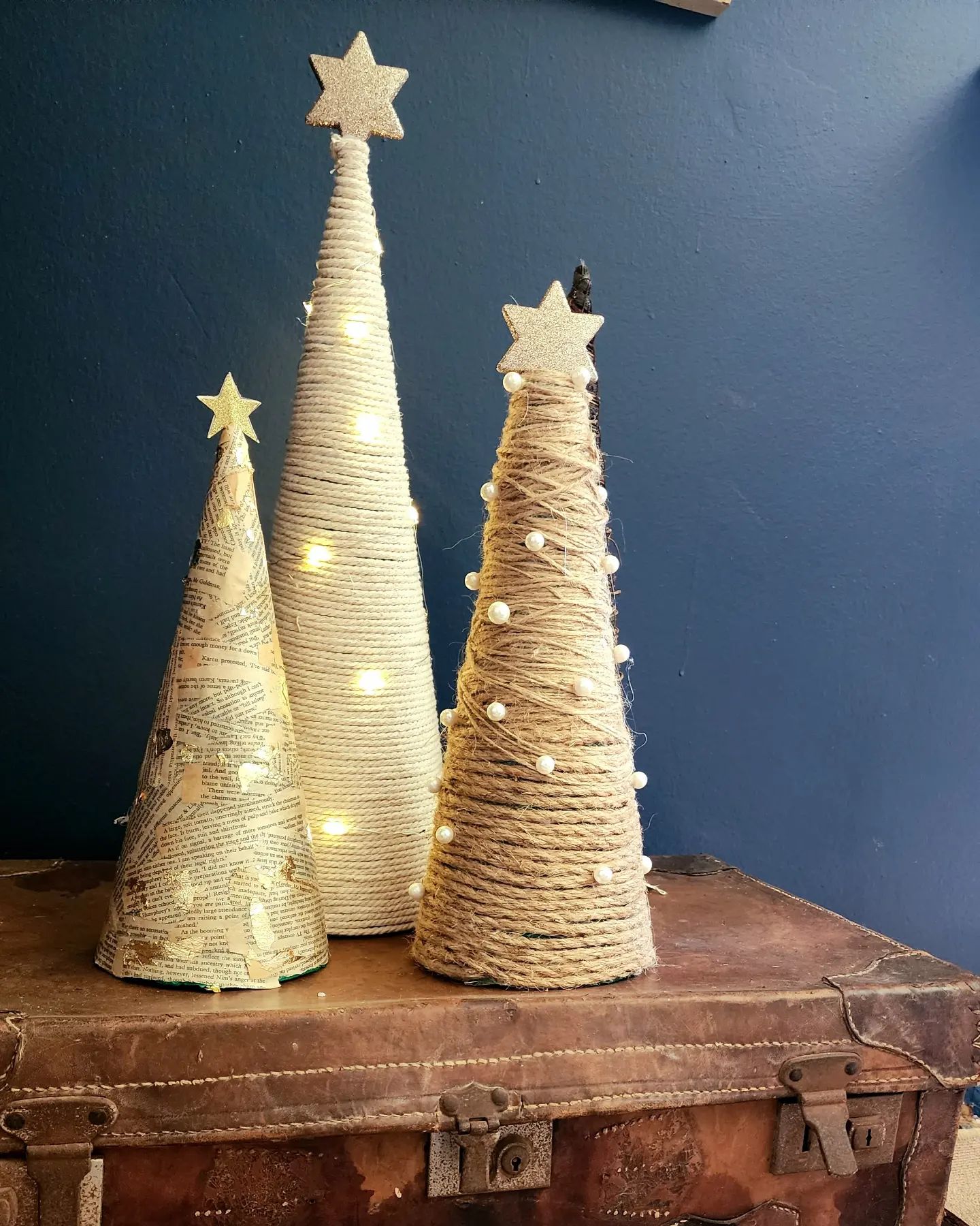 guirlanda de cabide arame natal passo a passo