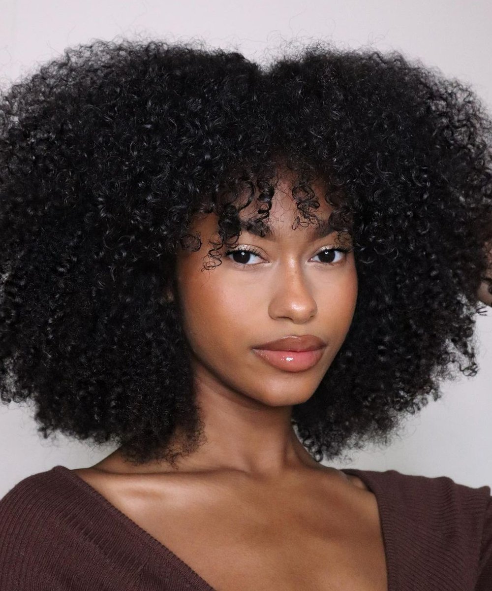 Abacate para Cabelos: O Guia Completo de Benefícios e Receitas Caseiras