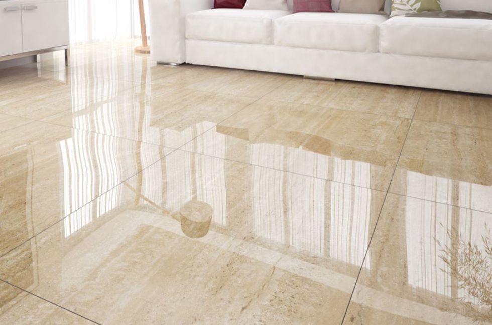 Piso Vinílico ou Laminado: Guia Completo para Escolher o Ideal