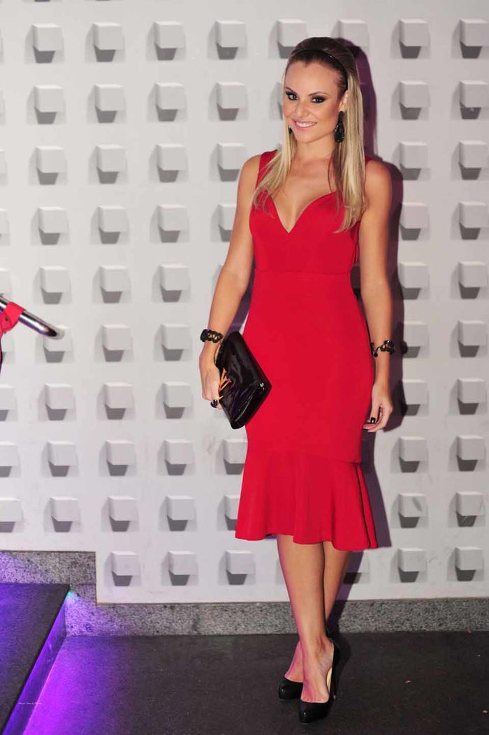 acessórios para vestido vermelho de festa