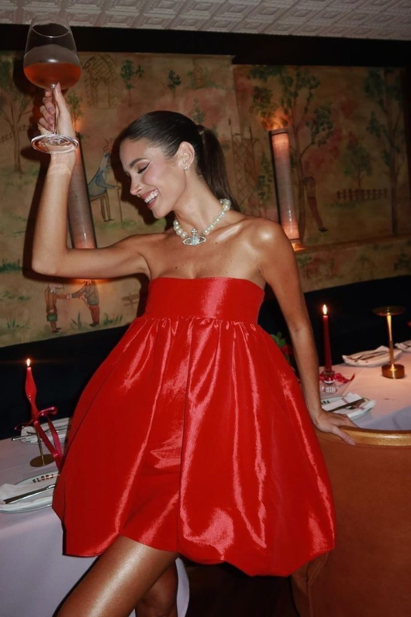 acessórios para vestido vermelho casual