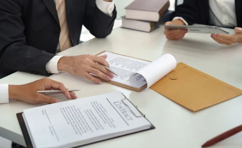 Advogado para revisão de cláusulas de contrato bancário