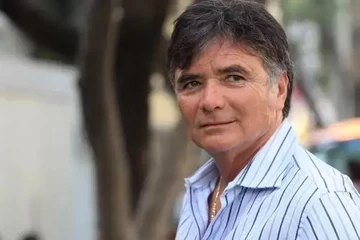 1. A Trajetória de Alfonso Iturralde: De Vilão a Ícone das Novelas Mexicanas
2. Os Personagens Inesquecíveis de Alfonso Iturralde no Brasil
3. Alfonso Iturralde: Um Legado de Mais de 40 Anos na Televisão
4. A Vida Pessoal e o Legado de Alfonso Iturralde
5. O Impacto de Alfonso Iturralde na Cultura Pop Brasileira