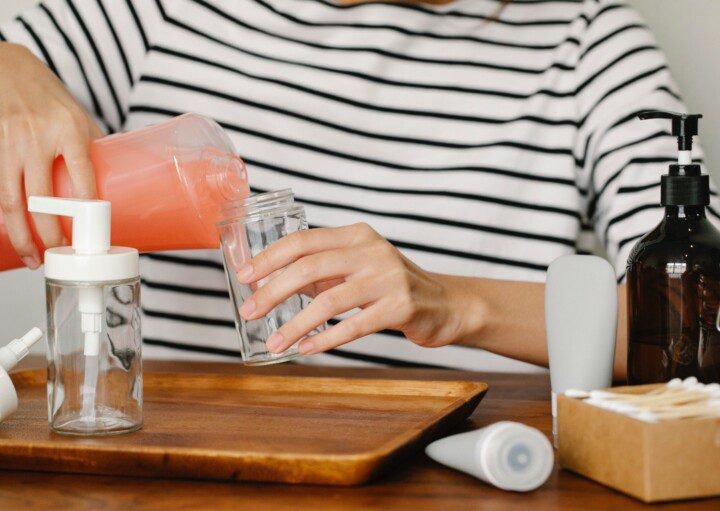 Mitos e Verdades sobre Amaciantes Caseiros: O que Realmente Funciona?