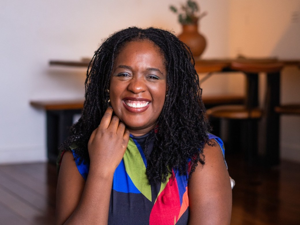 Maternidade e Influência.
4. Ana Paula Xongani: Uma Jornada de Sucesso na Moda