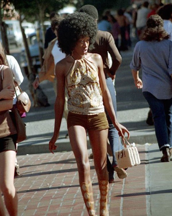 Onde encontrar moda inspirada nos anos 70