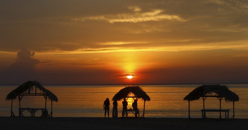 1. Antes do Anoitecer (2000) vs. Antes do Pôr-do-Sol (2004): Entenda as Diferenças
2. A Trilogia 