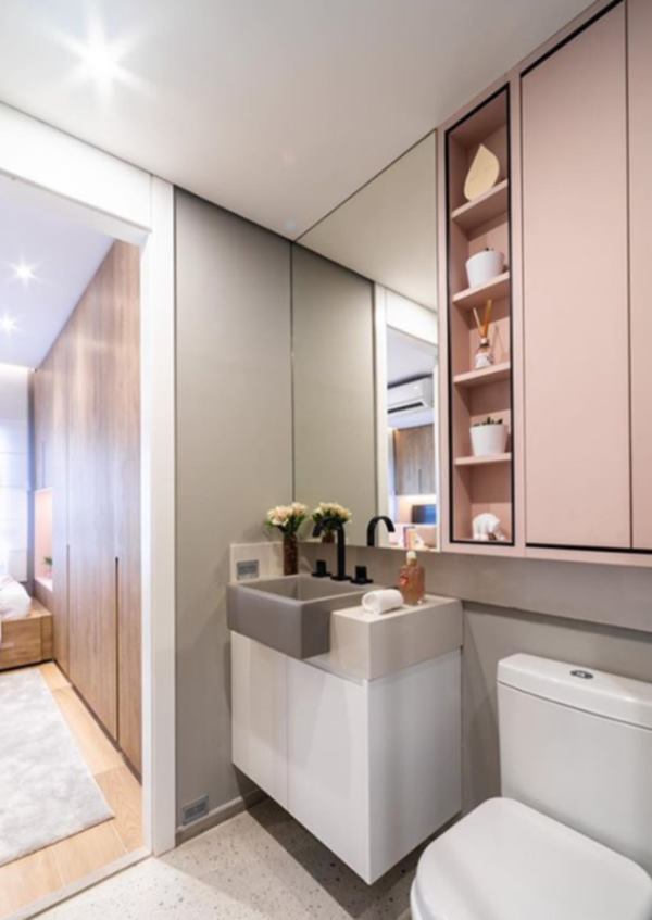 ideias de armário de banheiro com espelho e nichos