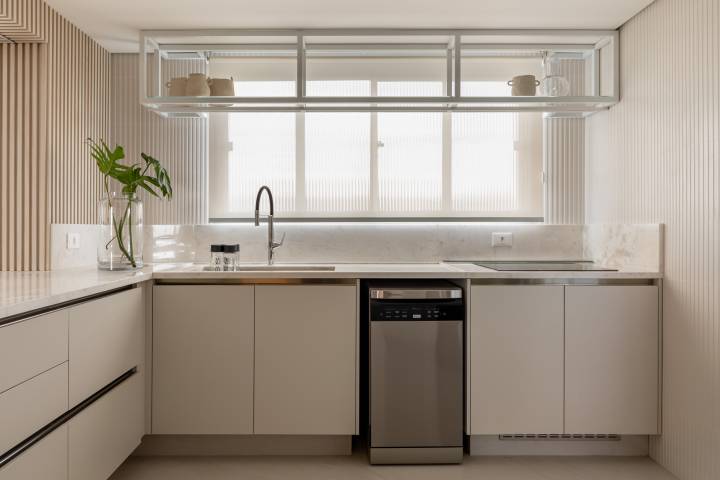 custo armário de cozinha espelhado planejado