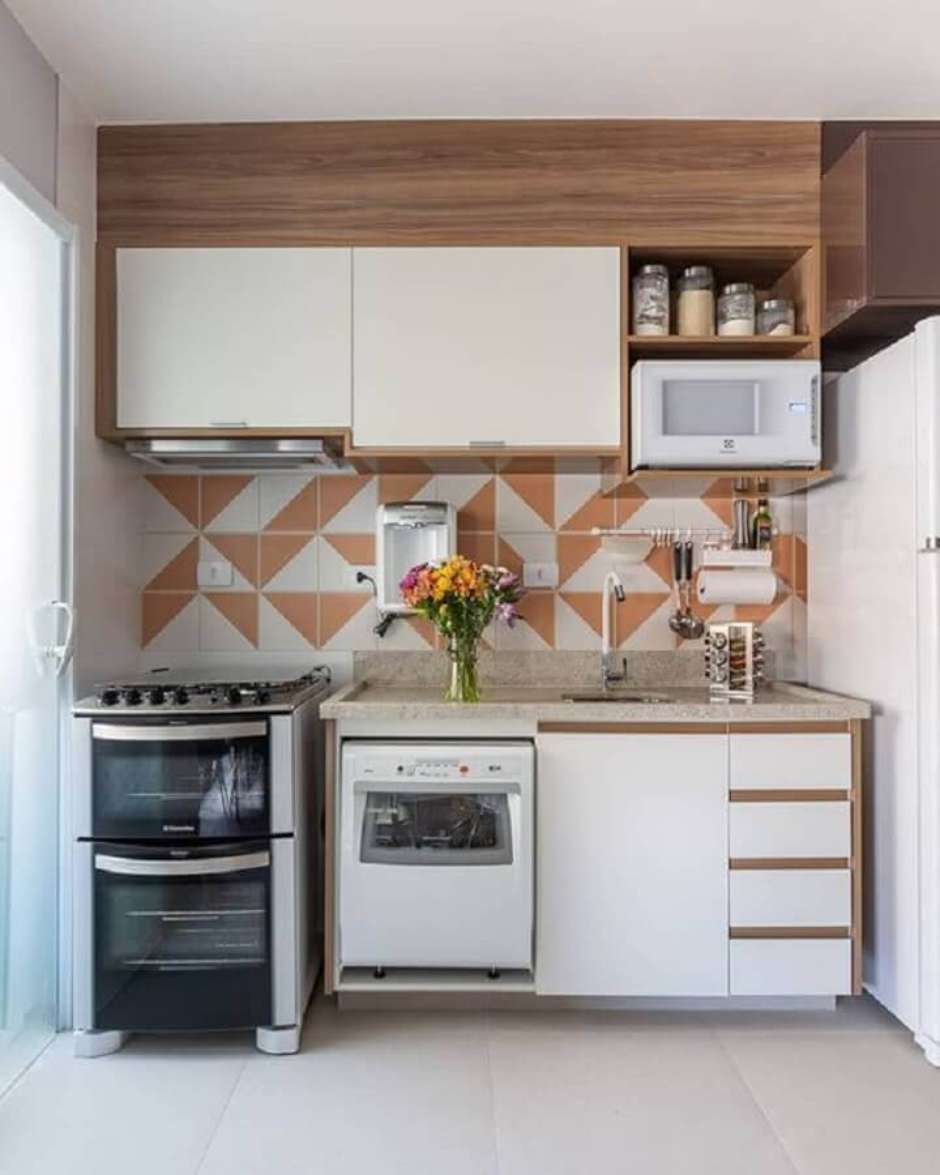 erros comuns ao instalar armário de cozinha na parede