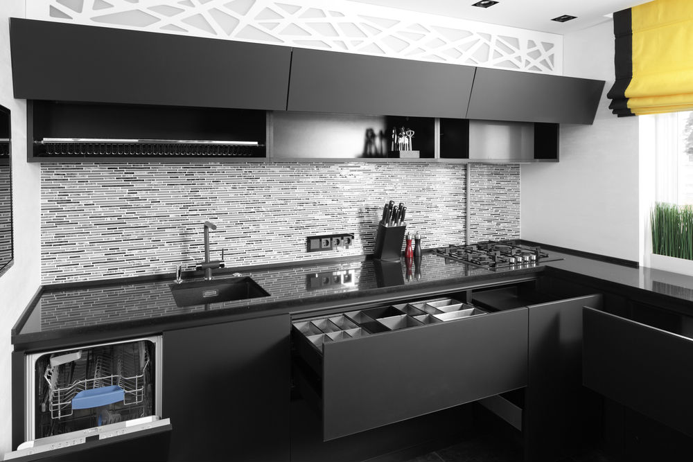 ideias de armário de cozinha na parede para casas pequenas