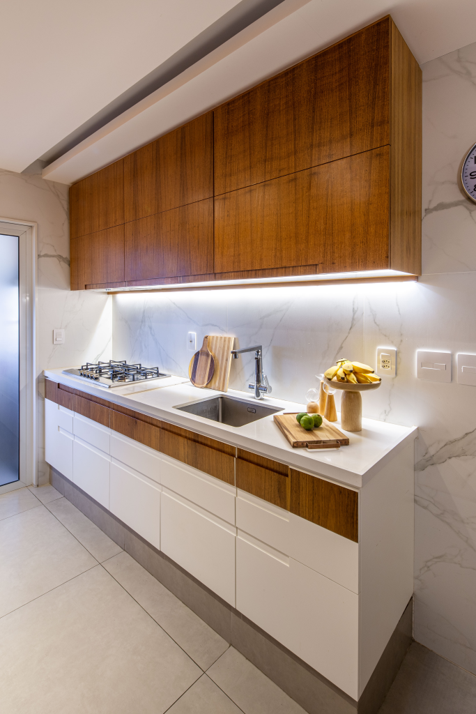 armário planejado cozinha em U