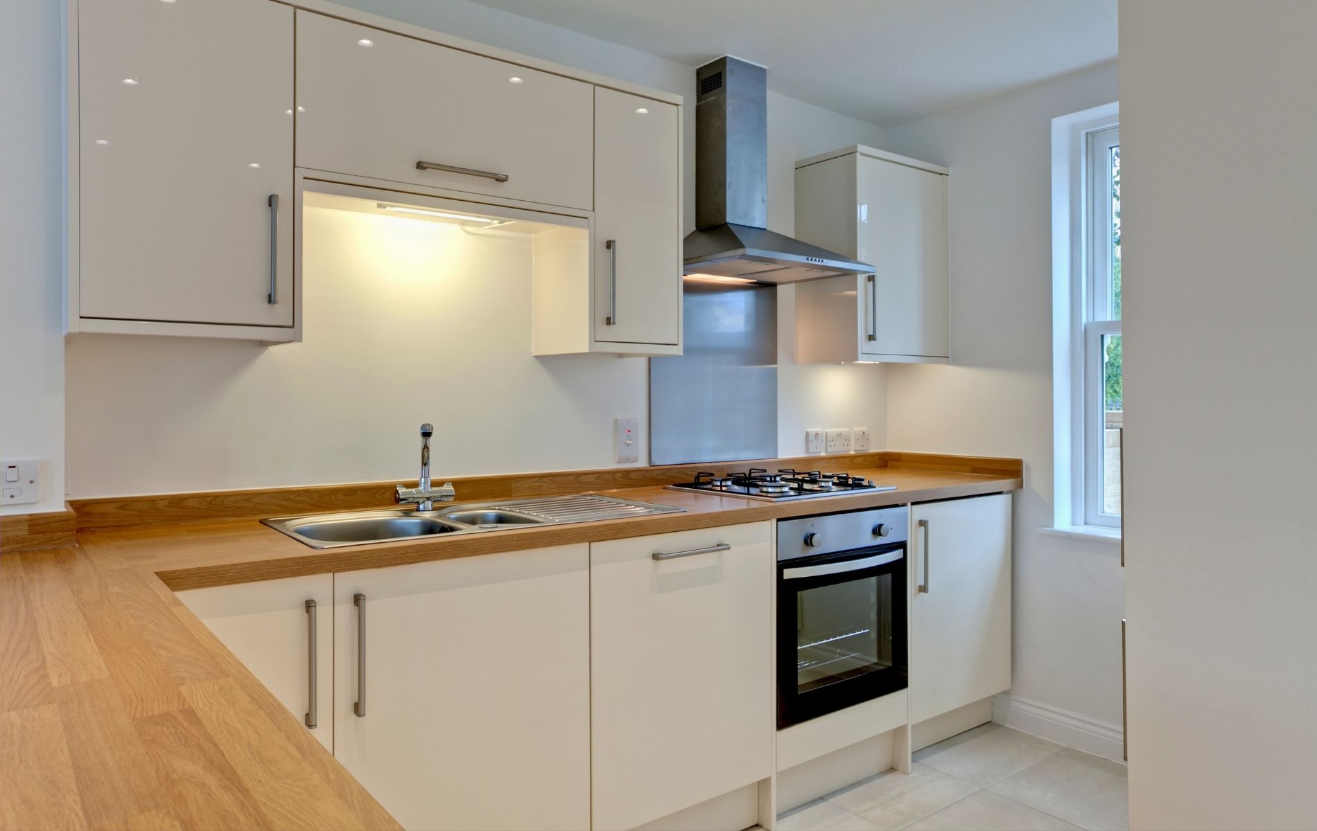 armarios planejados de cozinha vs modulados qual escolher