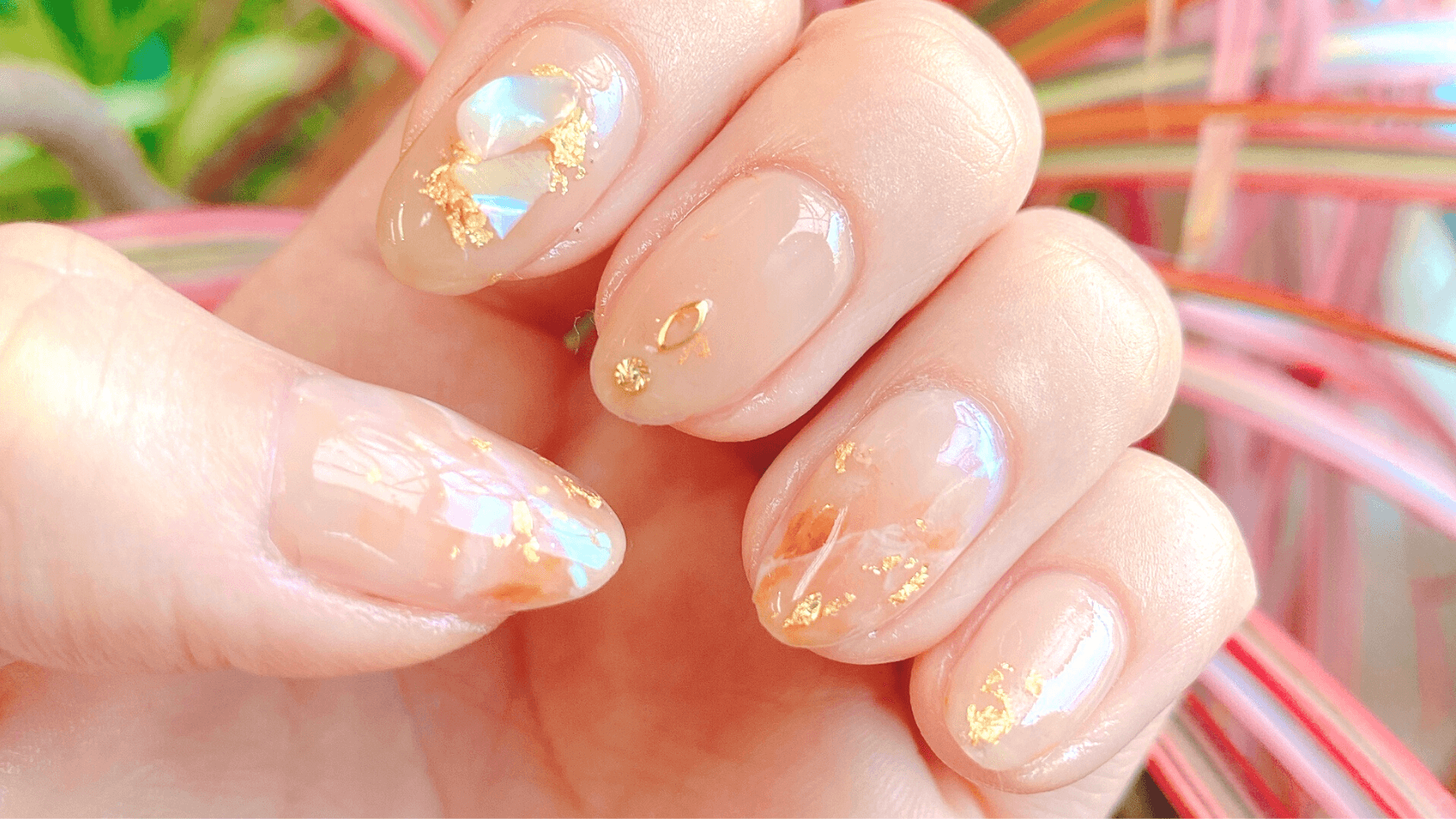 nail art delicada