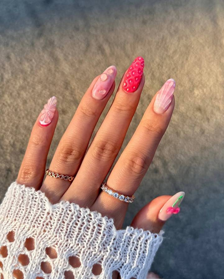 aura nails