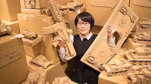 Brinquedos para Pets: Crie Conforto com Caixas Recicladas