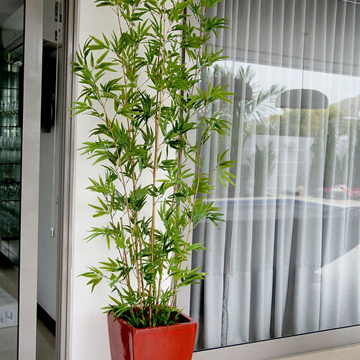 planta artificial realista