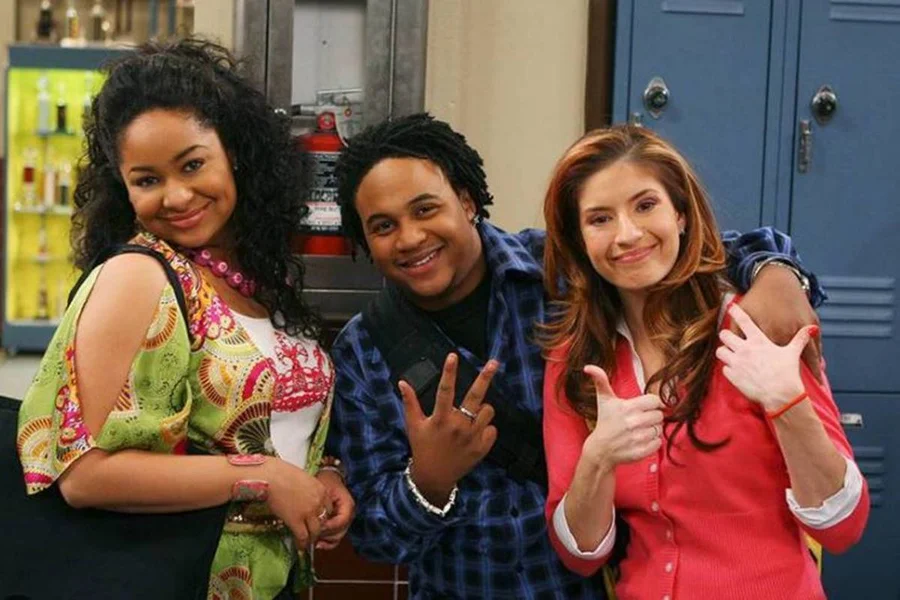 Zoe e Raven vs. As Visões da Raven: Diferenças e Onde Encontrar