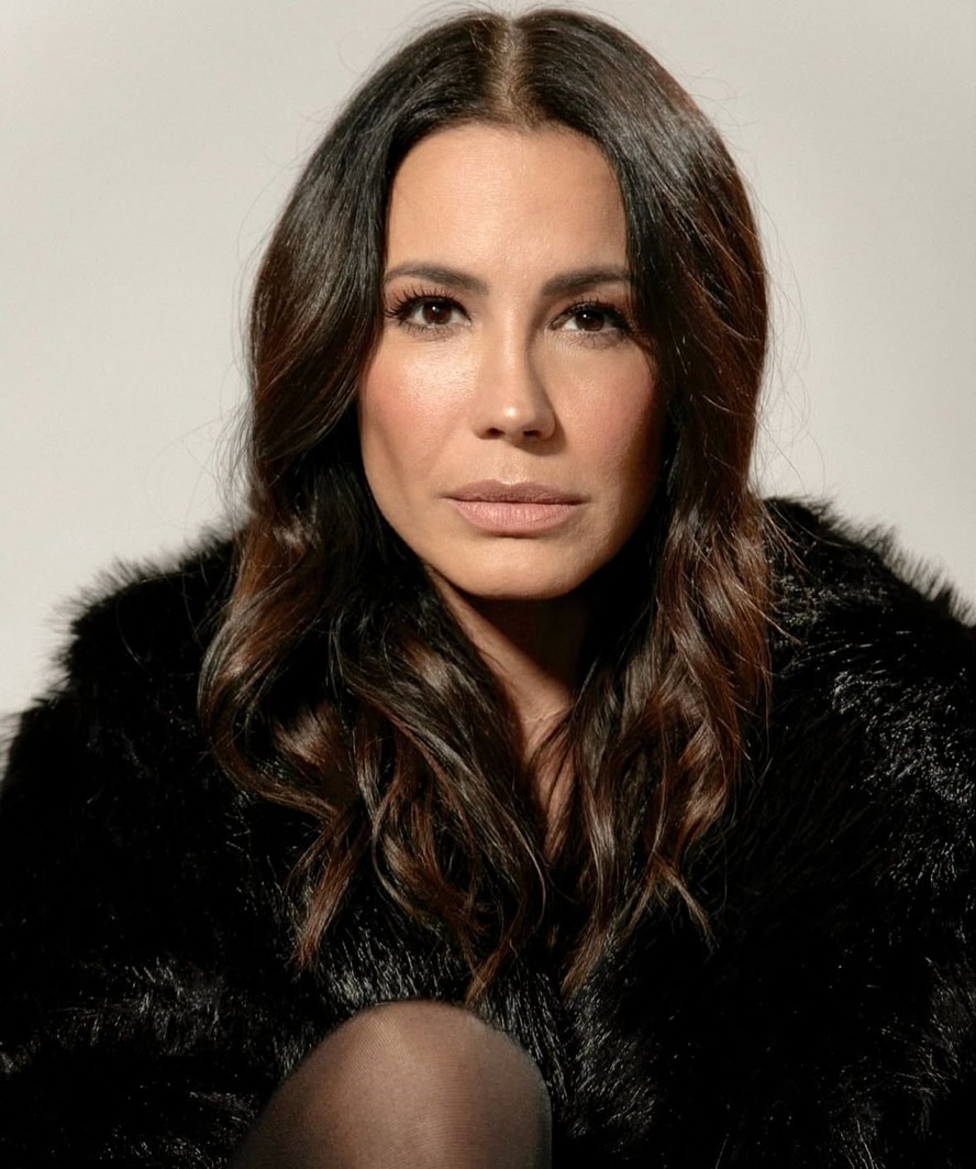 1. Juliana Knust: Uma Carreira de Sucesso na Televisão Brasileira
2. Os Papéis Mais Marcantes de Juliana Knust: De Malhação a Protagonista
3. Vida Pessoal de Juliana Knust: Relacionamentos