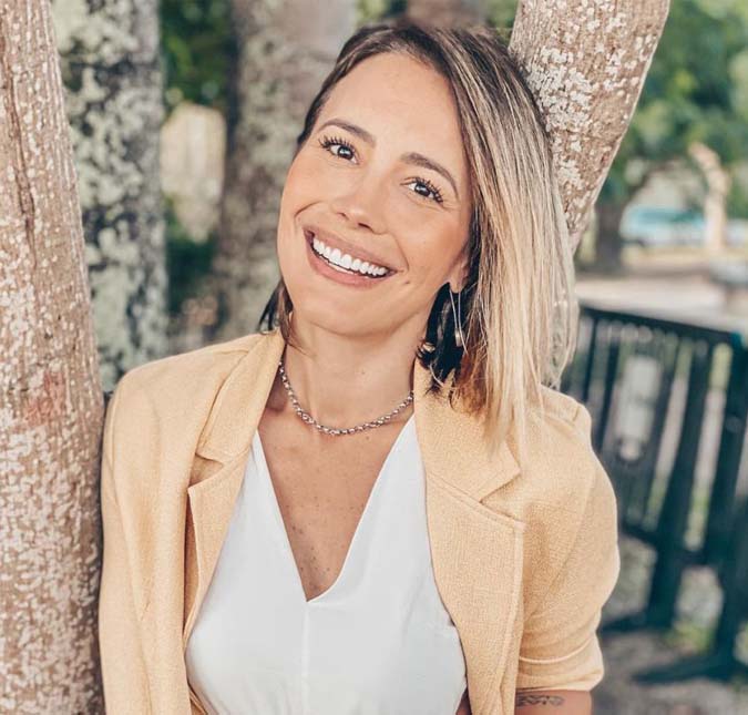 Maternidade e Saúde
4. Juliana Knust em 2025/2026: Novos Projetos no Cinema e TV
5. A Luta de Juliana Knust Contra a Alopecia e o Transplante Capilar