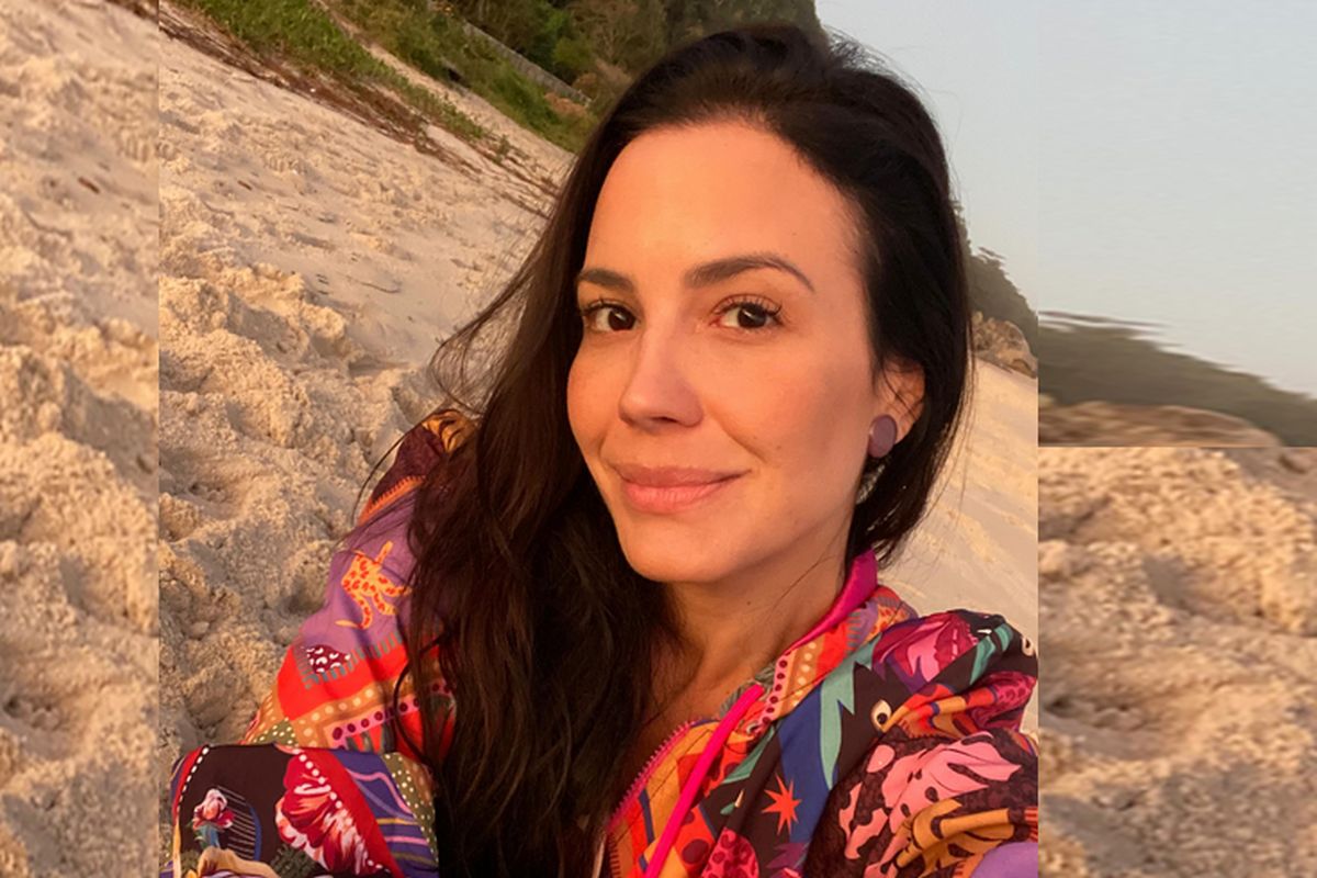 Maternidade e Saúde
4. Juliana Knust em 2025/2026: Novos Projetos no Cinema e TV
5. A Luta de Juliana Knust Contra a Alopecia e o Transplante Capilar