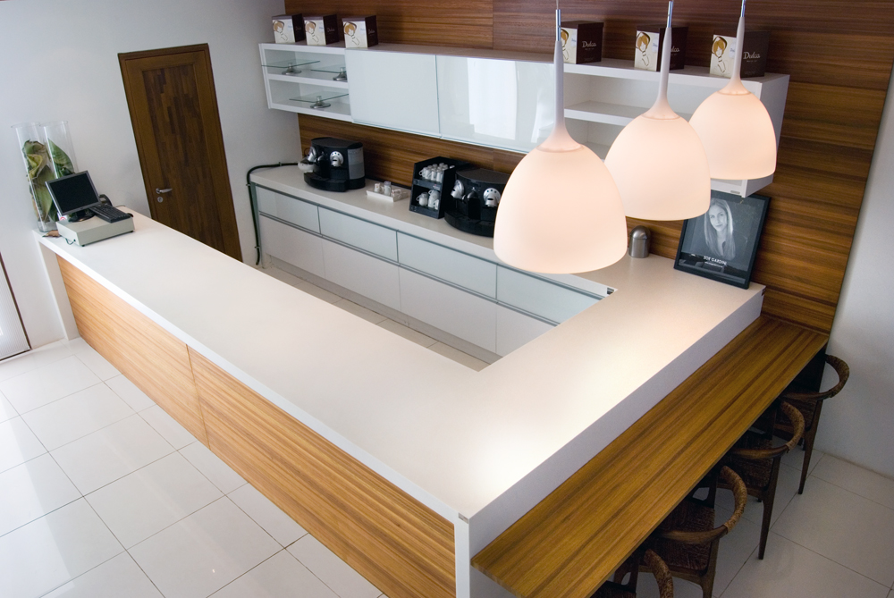 corian vs quartzo vs granito para bancada