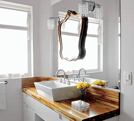 preço reforma banheiro branco madeira