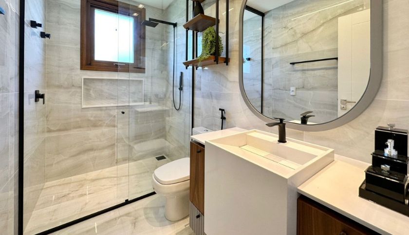 como evitar erros em banheiro futurista