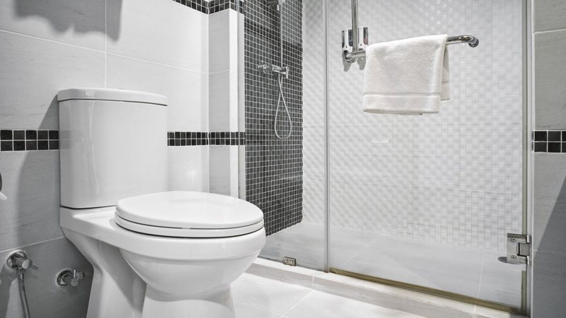 ideias de banheiro weasy para apartamento pequeno