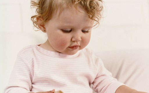 melhores produtos para cabelo cacheado de bebê