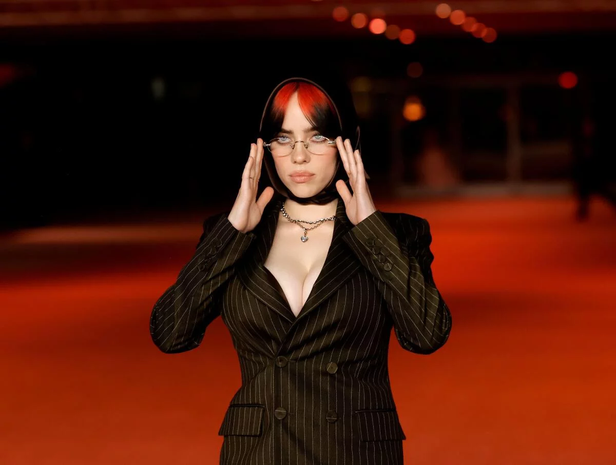 Análise da Discografia de Billie Eilish: Do Início a 'HIT ME HARD AND SOFT'