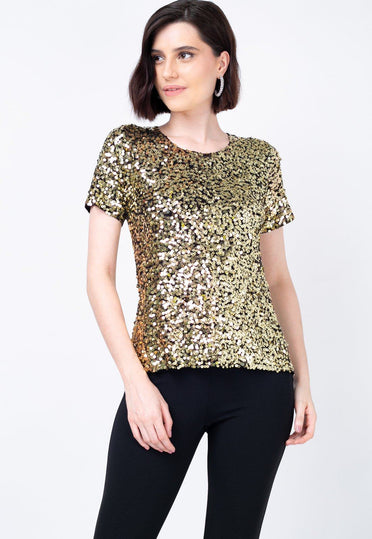 erros ao usar blusa dourada