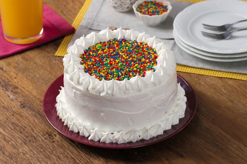 massa fofinha para bolo de aniversário