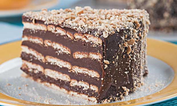 como usar biscoito na decoração de bolos