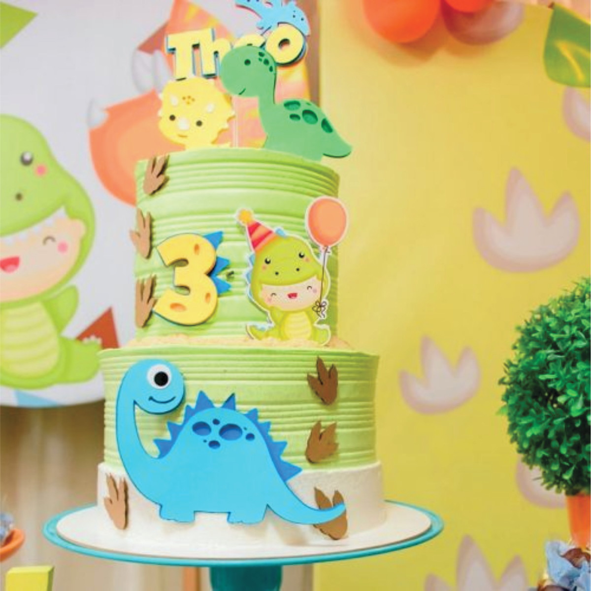 bolo tema dinossauro bebê